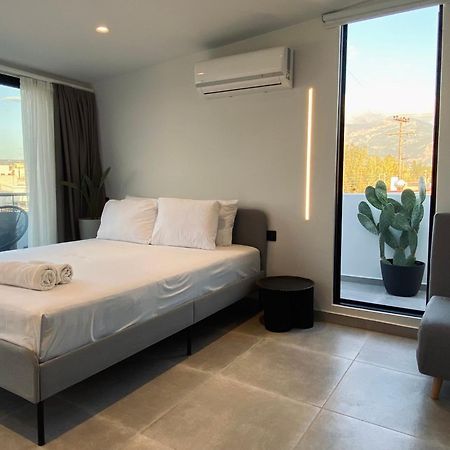Hyperion Penthouse Apartment Patras Exterior foto