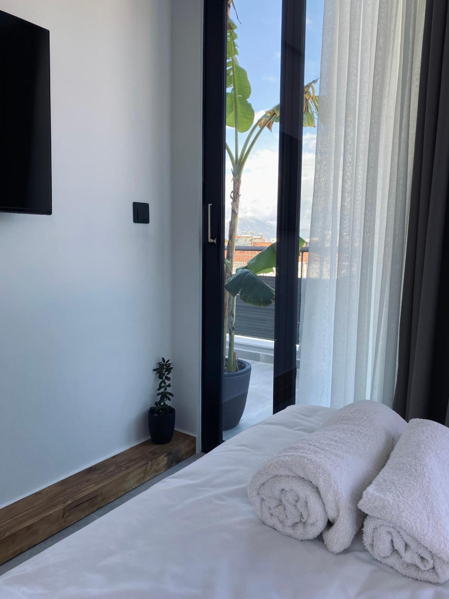 Hyperion Penthouse Apartment Patras Exterior foto