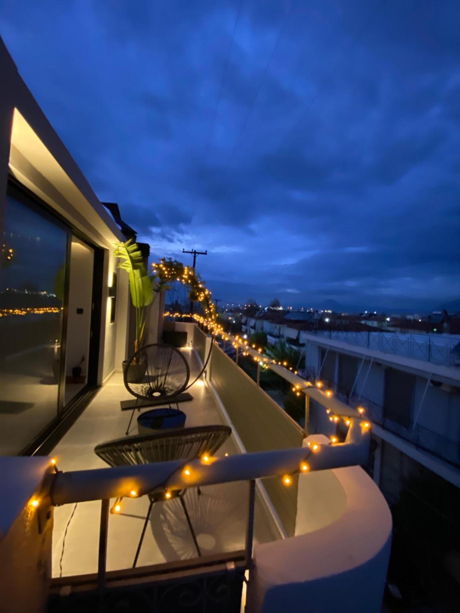 Hyperion Penthouse Apartment Patras Exterior foto